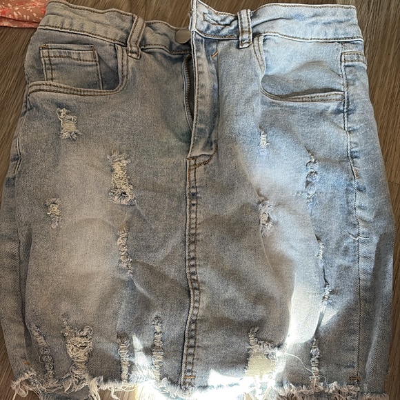 Jean skirt - Picture 1 of 1